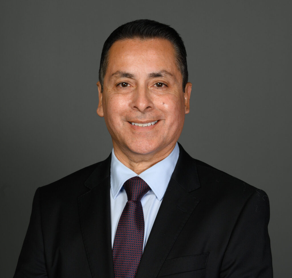 Andrew Perez headshot photo.